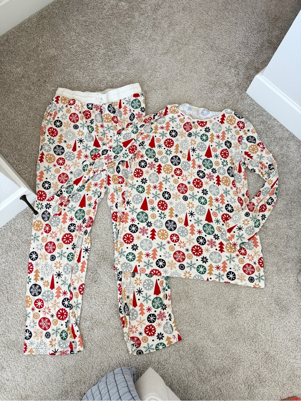 Little Sleepies Matching Family Holiday Pajama Set, Men’s XL